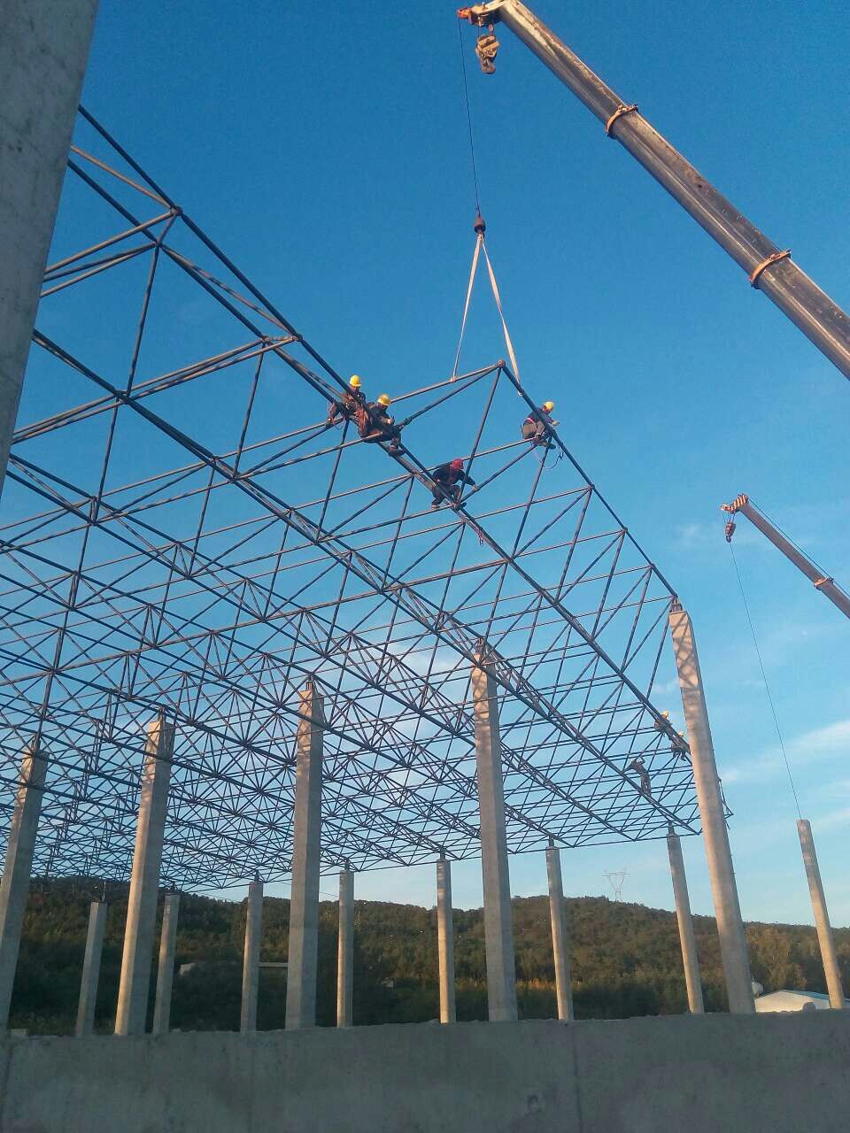 上饶物流园网架